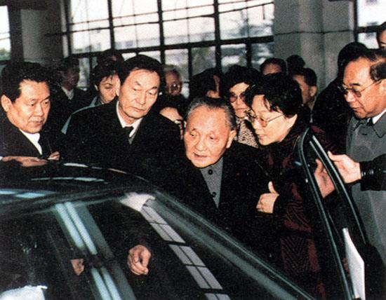 1991年2月6日 邓小平视察上海大众汽车